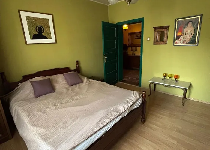 Pansion M * Požarevac